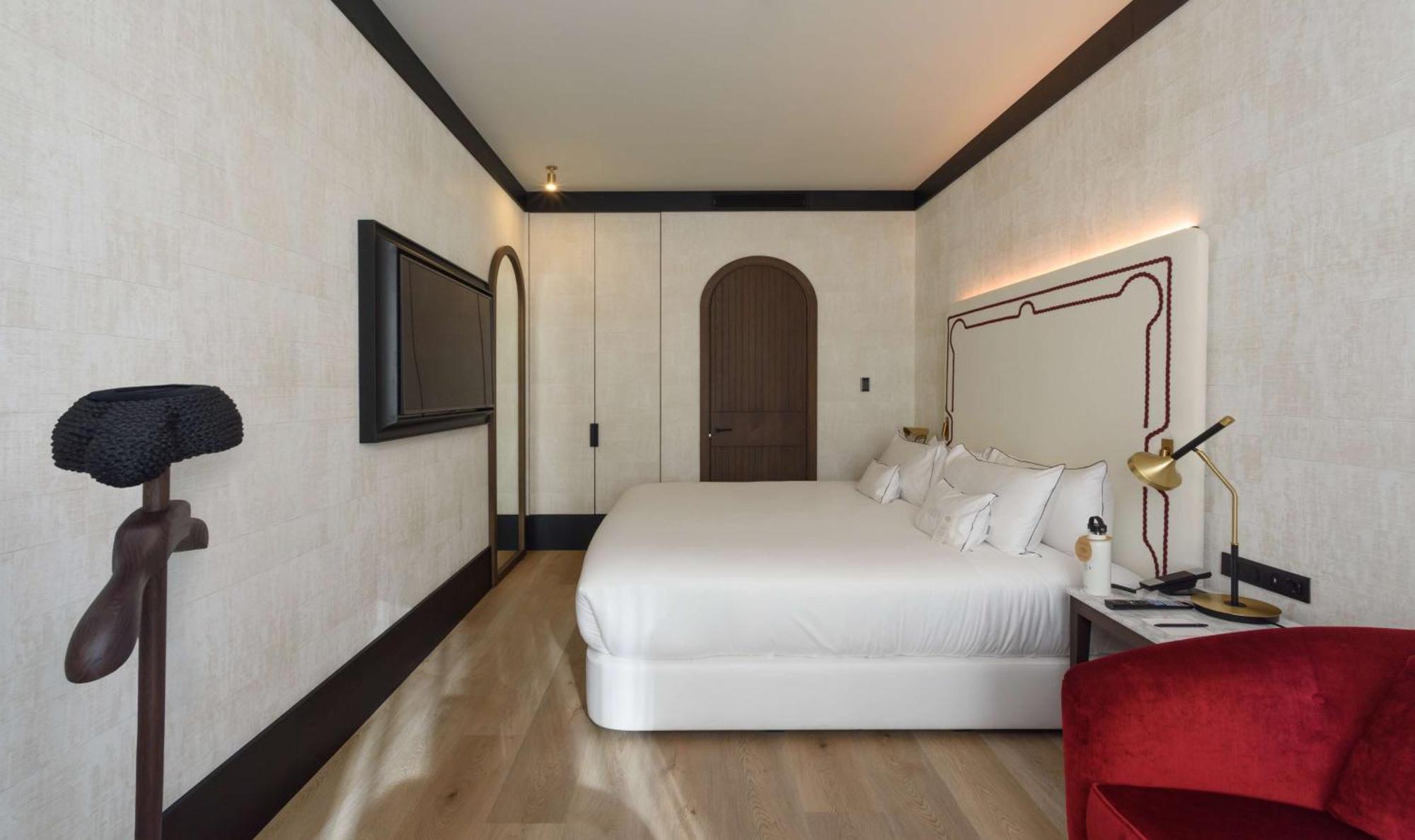 Hotel Montera Madrid, Curio Collection By Hilton Extérieur photo