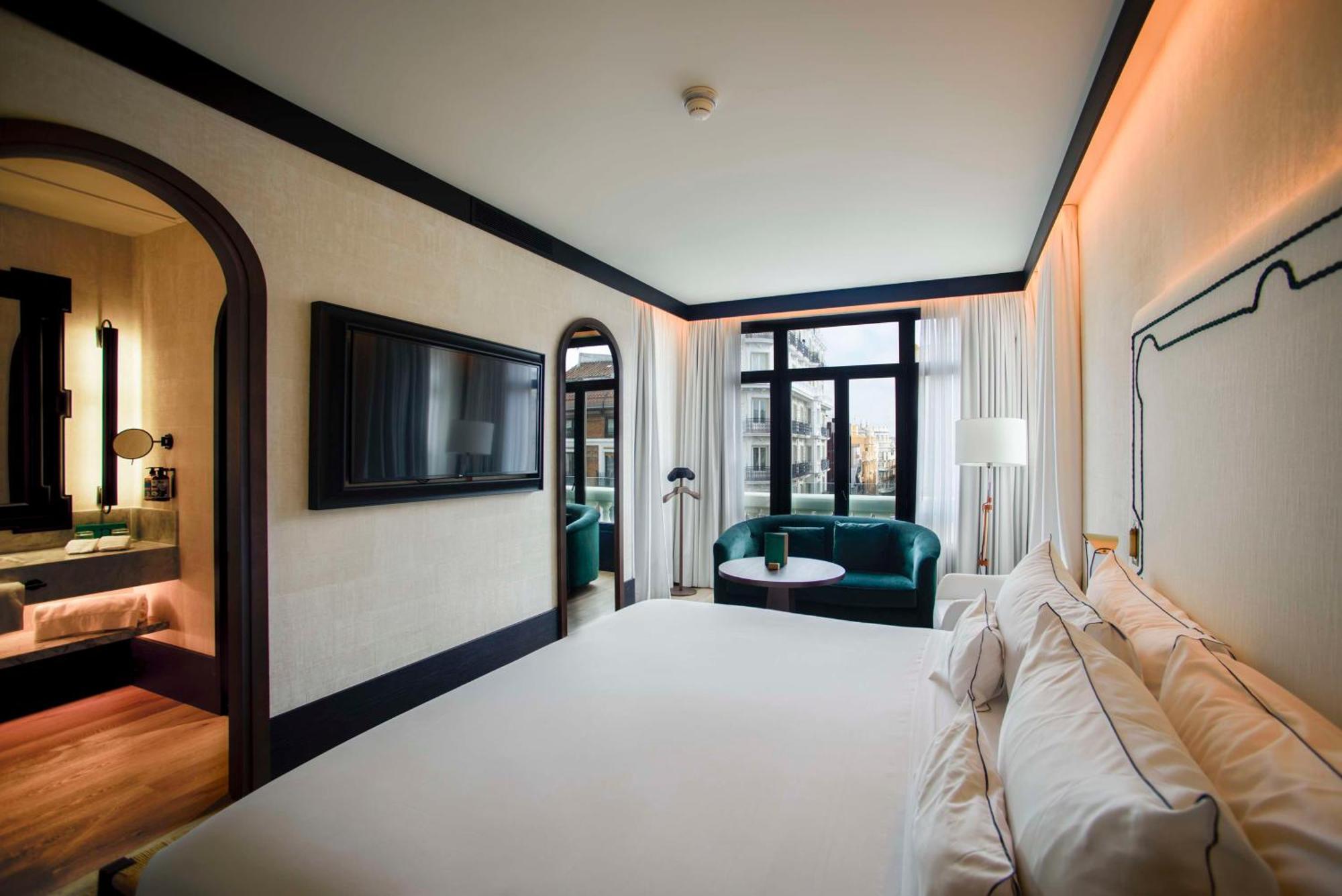 Hotel Montera Madrid, Curio Collection By Hilton Extérieur photo