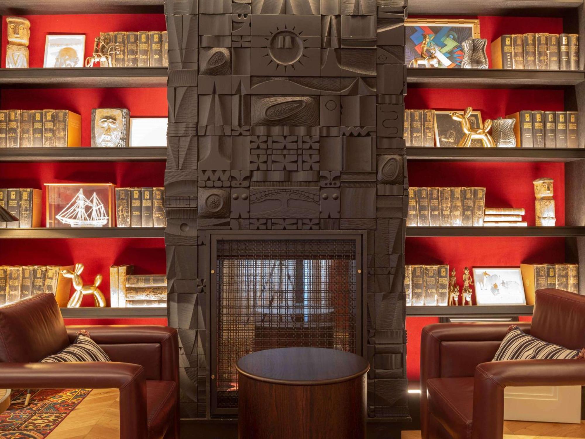 Hotel Montera Madrid, Curio Collection By Hilton Extérieur photo