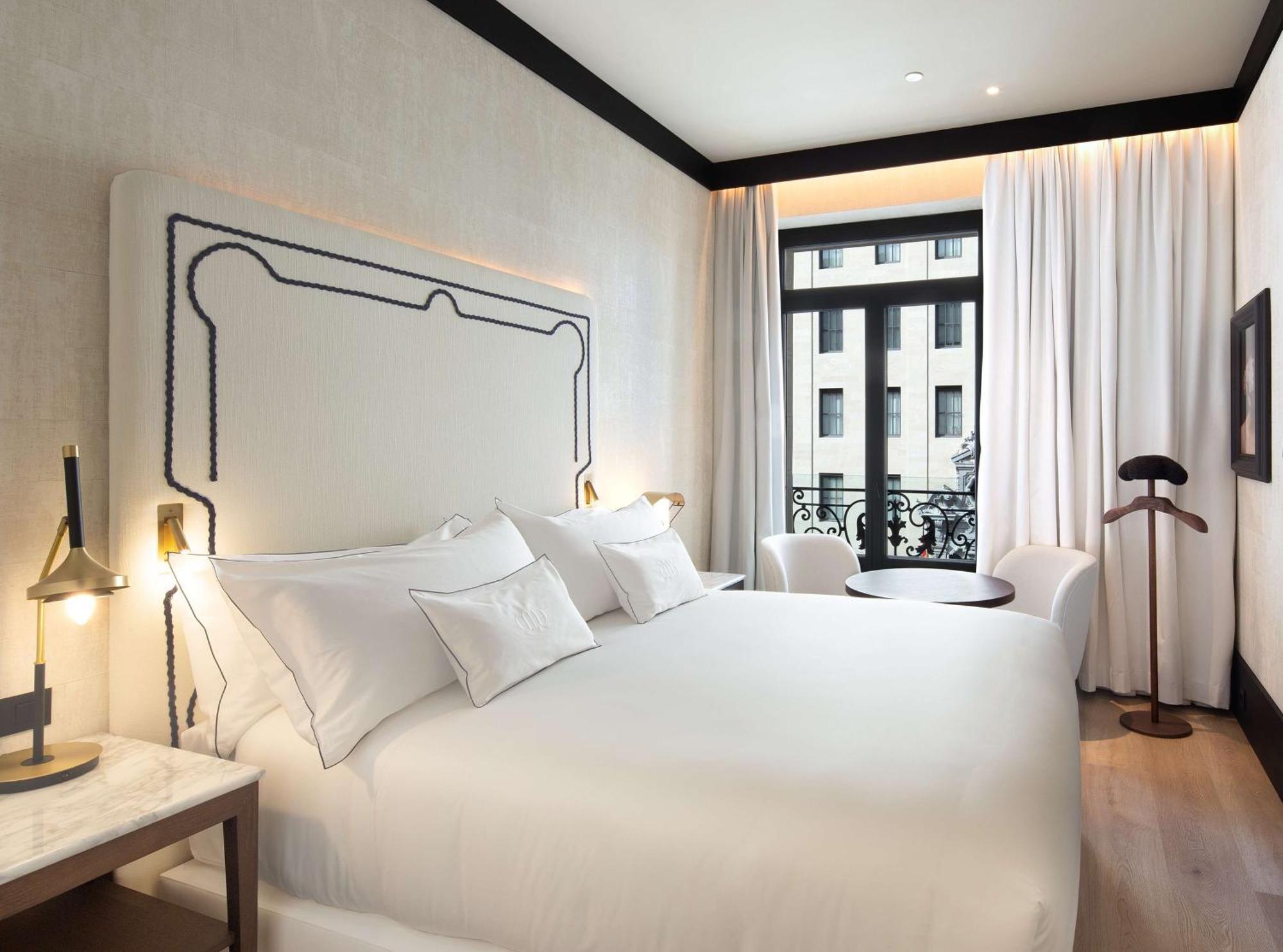 Hotel Montera Madrid, Curio Collection By Hilton Extérieur photo