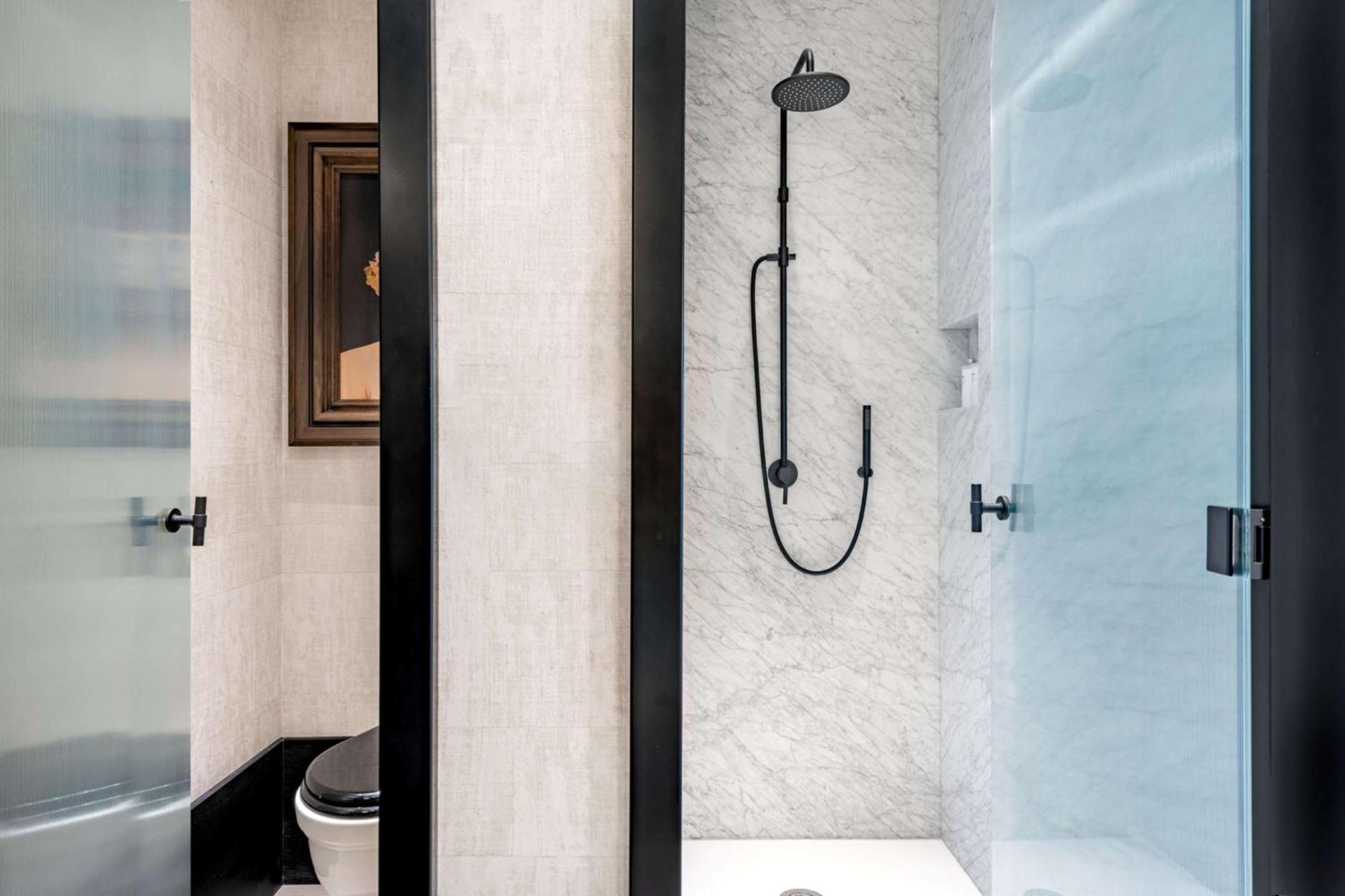 Hotel Montera Madrid, Curio Collection By Hilton Extérieur photo