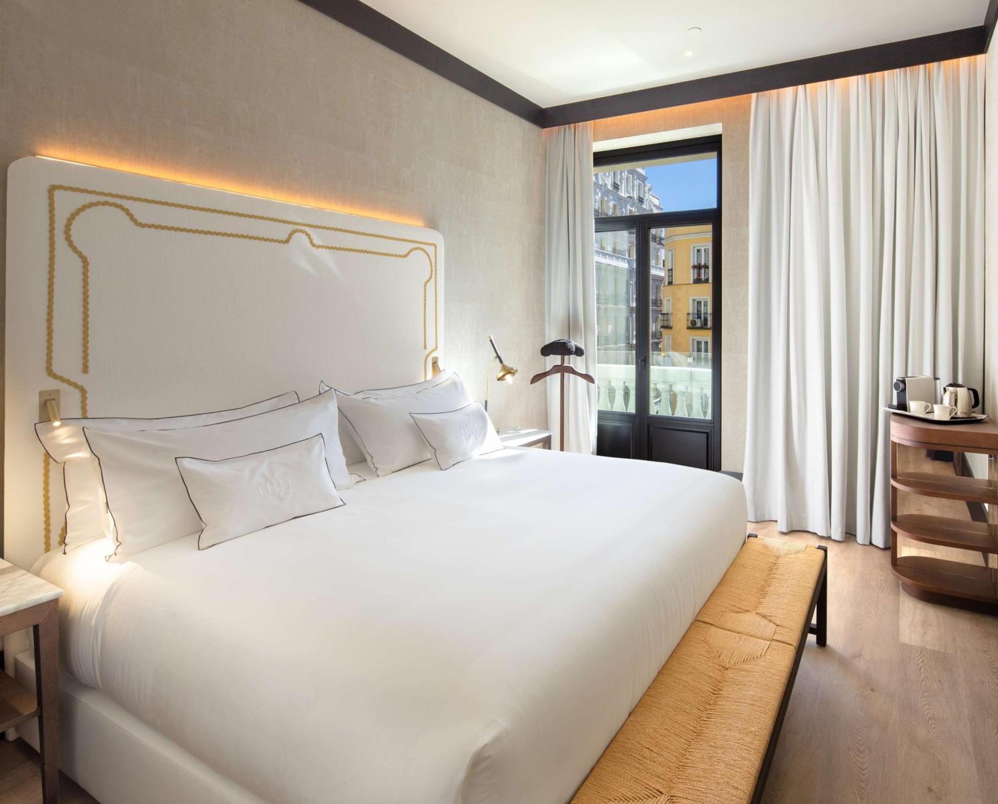 Hotel Montera Madrid, Curio Collection By Hilton Extérieur photo